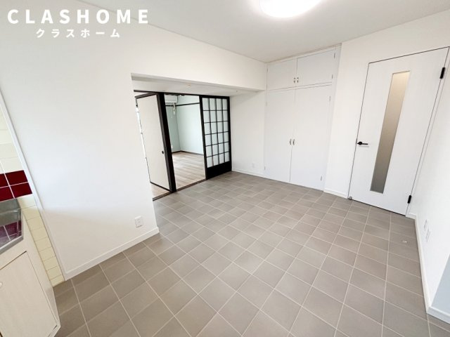 みどりマンション　　 刈谷市近郊の賃貸はクラスホームの居間・リビング