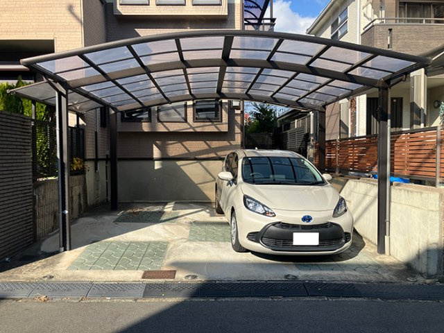 東香里３丁目　中古一戸建ての駐車場|駐車場　２台駐車可能　カーポート
■物件内覧・資金計画相談・住宅ローン相談、リフォーム相談、お問合せ受付中■
※当日・翌日のご内覧、ご相談はお電話でのお問合せがスムーズです！