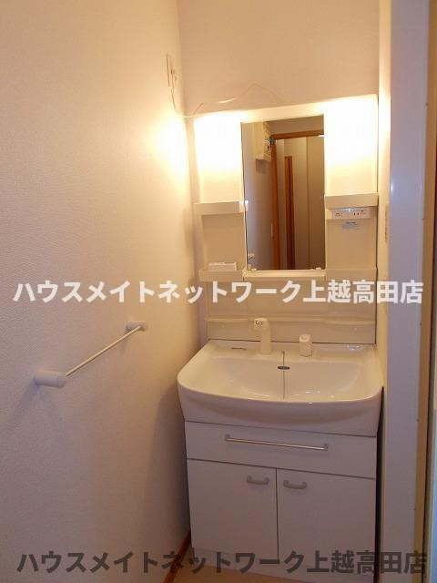 フロレスタの洗面所|洗髪洗面化粧台