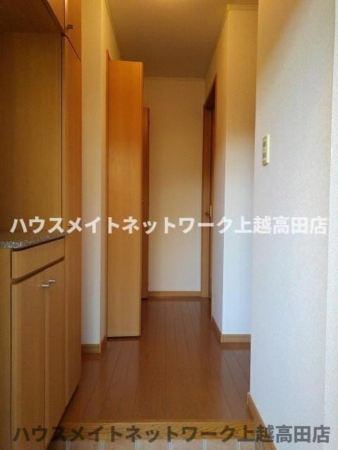 フロレスタの玄関|玄関