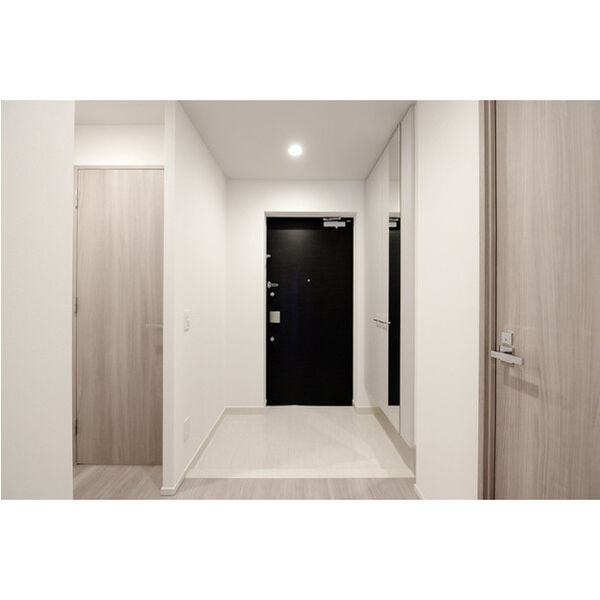 ミレーネ芦屋東山の居間・リビング