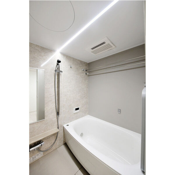 ミレーネ芦屋東山の浴室