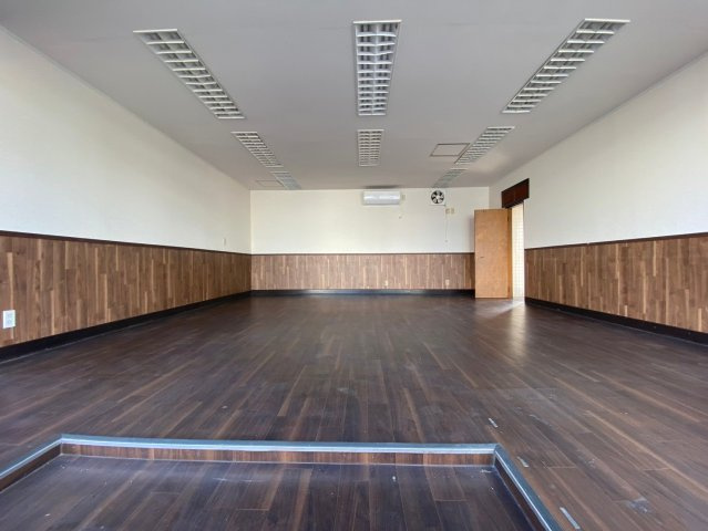 橋目町 山田様店舗の内装