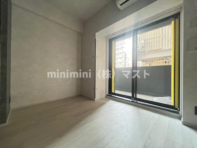 エスライズ難波Ⅲの居間・リビング