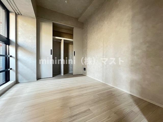 エスライズ難波Ⅲの洋室