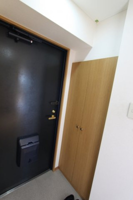 【玄関】 | プラーナ泉中央