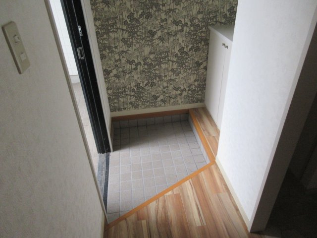 メルヴィルB棟の玄関