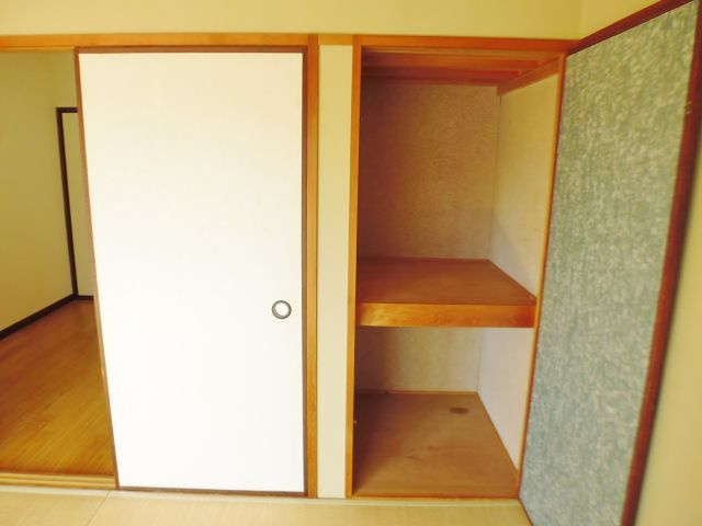 押部マンションの収納