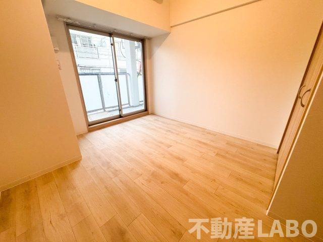 クローバー・グランツ弁天町の居間・リビング