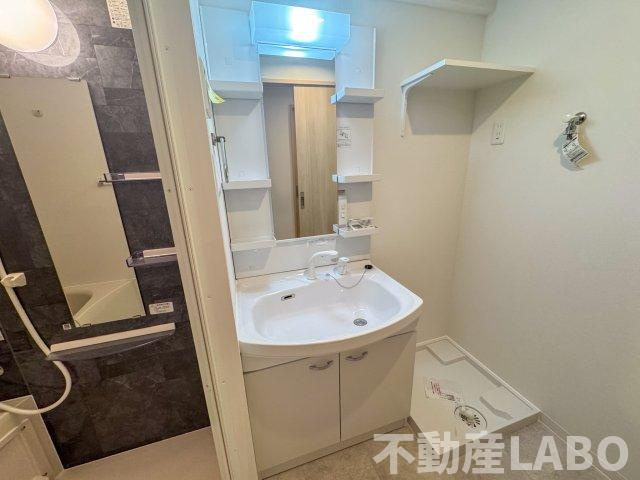 クローバー・グランツ弁天町の洗面所