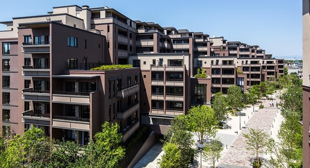 アトラス調布　光の棟の外観