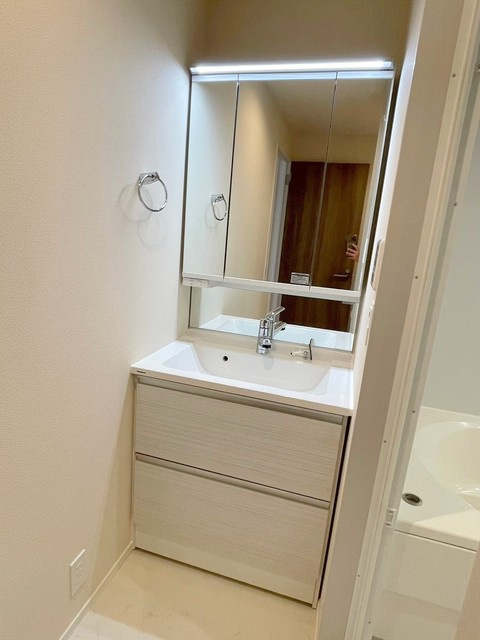 ラディアント桜上水の洗面所|★3面鏡付き独立洗面台★