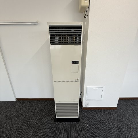 電材ビルの設備