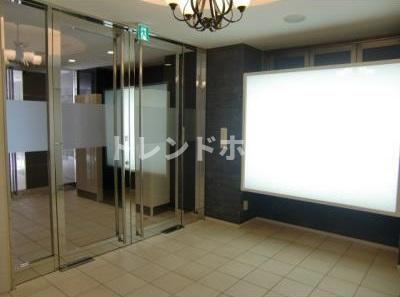 ネット内淡路町のエントランス|選べる家電プランあり！！