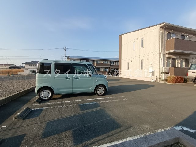 【駐車場】 | ＬＡ　ＴＥＲＲＥ　Ⅱ棟
