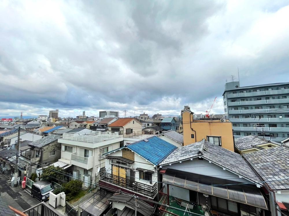 菊水通２丁目　中古一戸建ての展望|物件からの展望
■物件内覧・資金計画相談・住宅ローン相談、リフォーム相談、お問合せ受付中■
※当日・翌日のご内覧、ご相談はお電話でのお問合せがスムーズです！