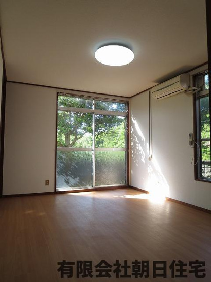 【居間・リビング】 | 上乃木1丁目収益物件 | 使いやすい居間です