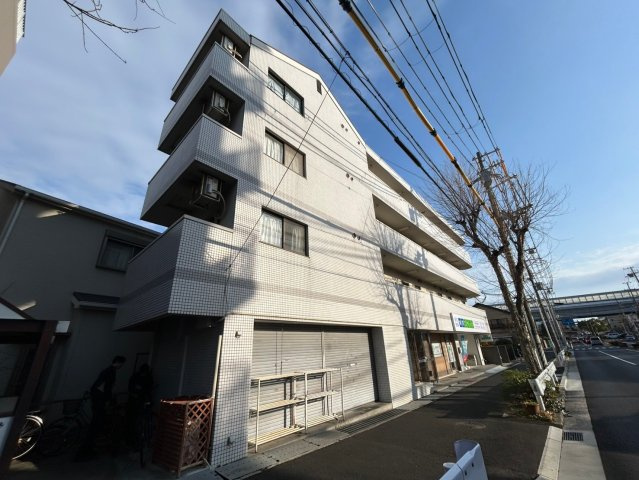 ジュネス深江の外観