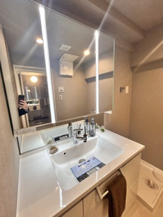 【独立洗面台】財形吹田ハイツ 