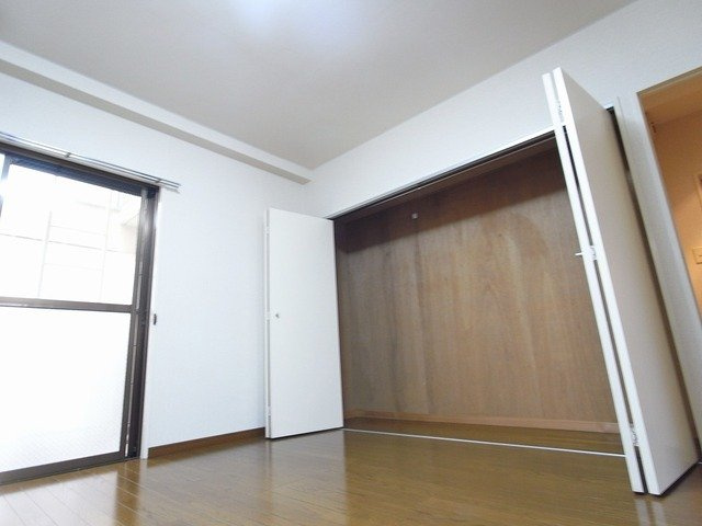 エトワール山手小山の収納