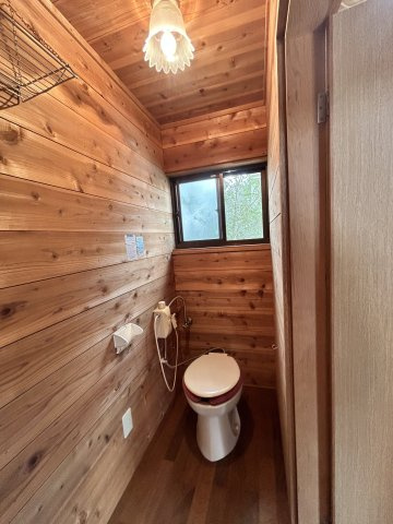 有田川リバーサイドヒル①ロフト付木造平屋建のトイレ