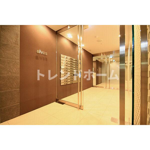 alvasのエントランス|選べる家電プランあり！！