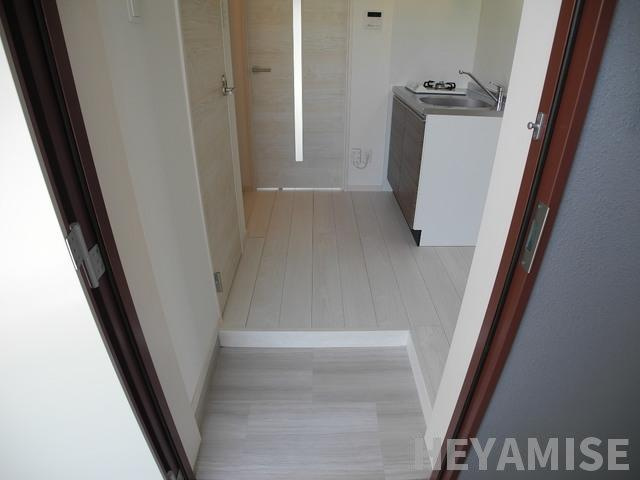 modern palazzo水辺の森の玄関|※別号室の参考写真です※