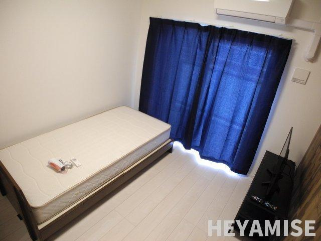 modern palazzo水辺の森の居間・リビング|※別号室の参考写真です※