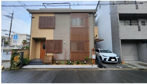 右京区西院上今田町　店舗戸建