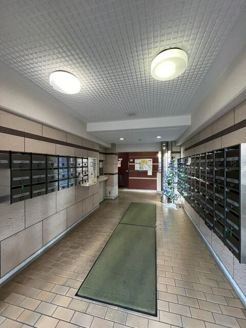 東村山ペガサスビルのロビー