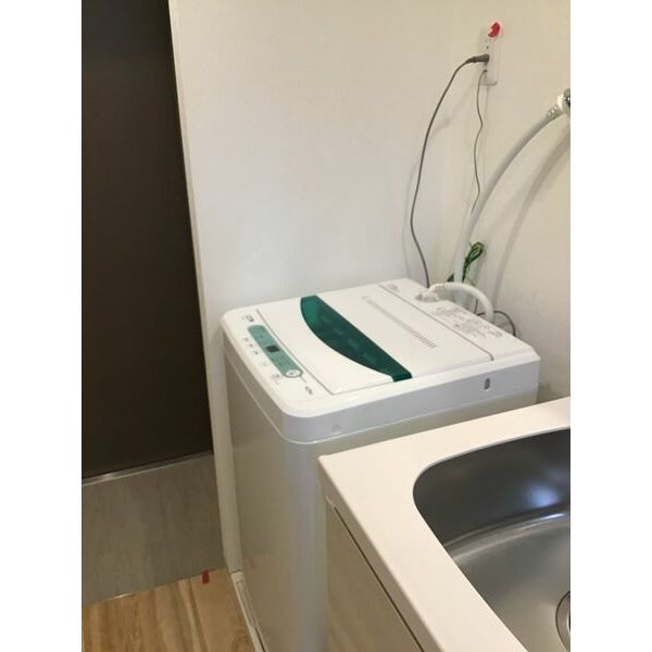 キャンパスビレッジ京都西京極の設備|室内洗濯機置き場