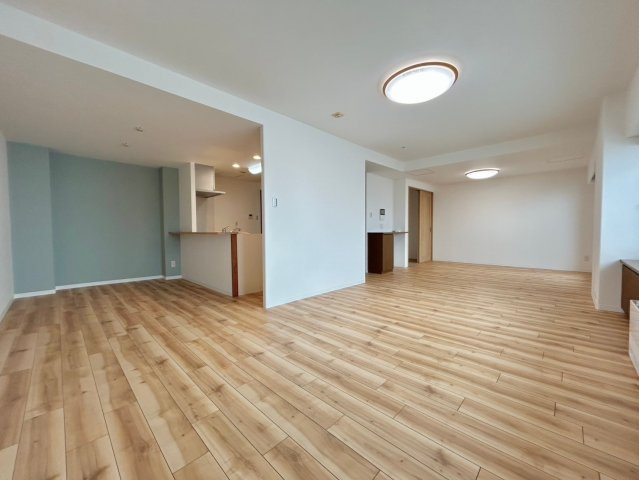 エクセルシオールスカイランドマーク