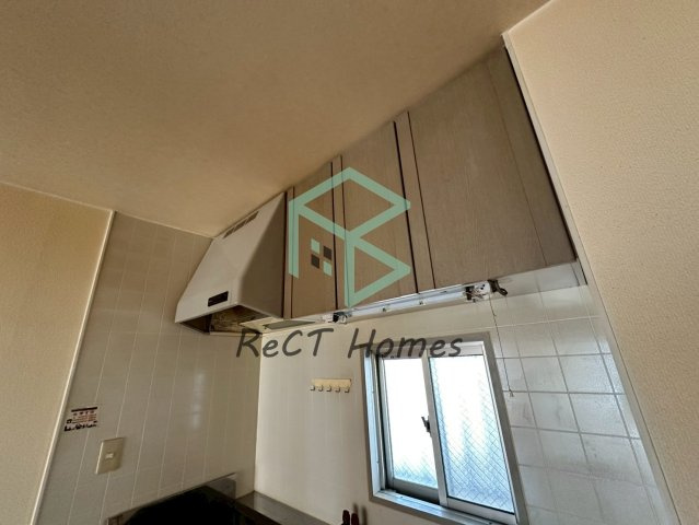 ロイヤル船橋の内装