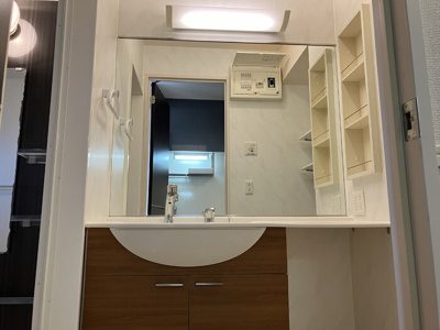 【洗面所】 | La splendeur