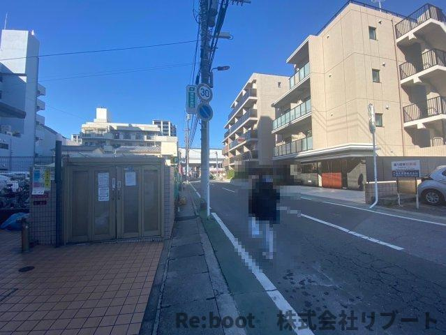 スライヴ21の周辺