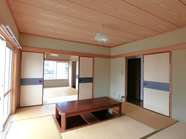 中の島町貸家の和室