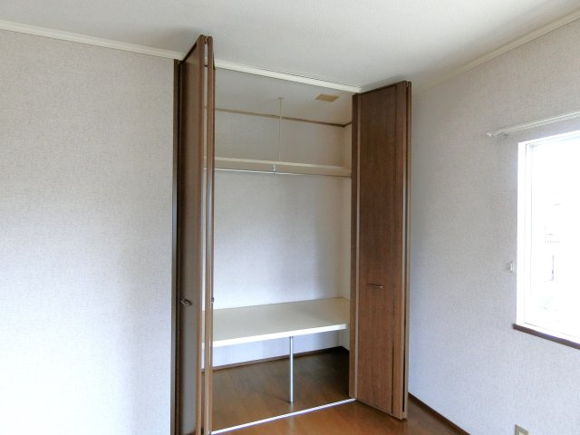 中の島町貸家の収納