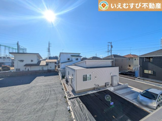 【展望】 | 高い建物が無く開放感のある展望
バルコニーからの展望も開けていて閑静な住宅地が望めます。日当りも良いですね♪