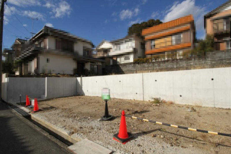 西秦泉寺　建築条件付き　西棟　売土地　（全2区画）　の外観