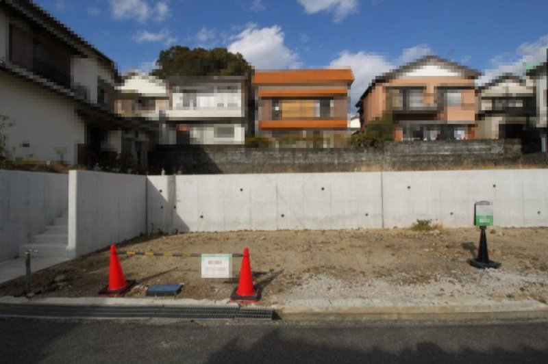 西秦泉寺　建築条件付き　西棟　売土地　（全2区画）　の外観