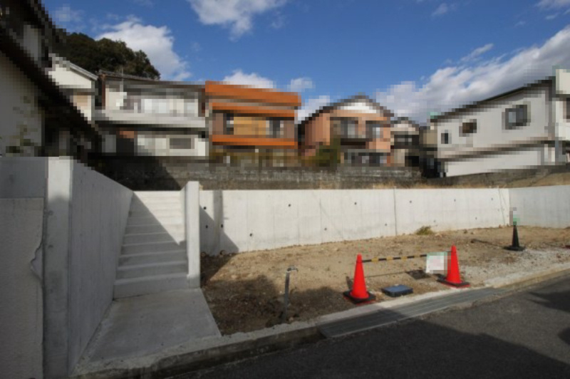 西秦泉寺　建築条件付き　西棟　売土地　（全2区画）　の土地図