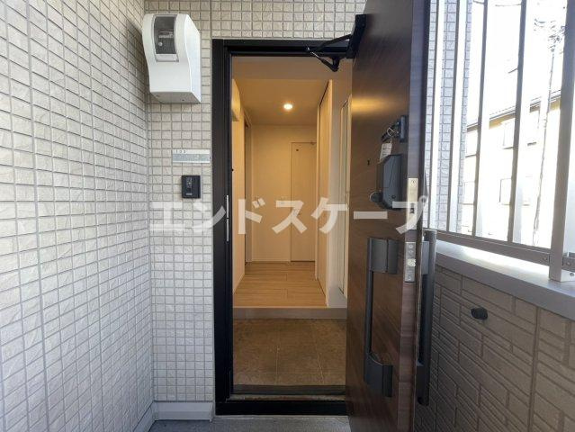 クロッシア三河町の玄関|高崎、前橋エリアのお部屋探しはエンドスケープまで！お客様の理想お聞かせ下さい♪