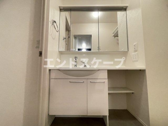 クロッシア三河町の洗面所|高崎、前橋エリアのお部屋探しはエンドスケープまで！お客様の理想お聞かせ下さい♪