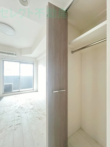 プレサンス名古屋STATIONフレアの収納