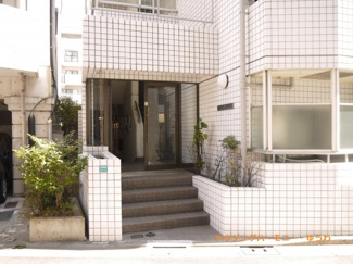 【エントランス】