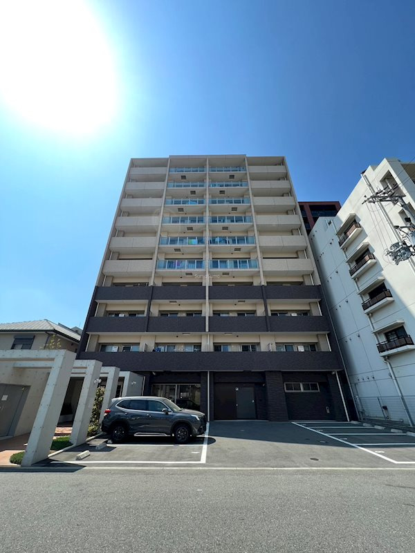 大阪市浪速区桜川４丁目の賃貸マンションの外観