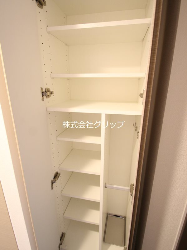 グリシーナ横浜桜木町の収納