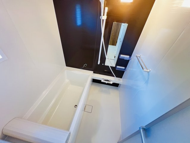 高浜市屋敷町２丁目5-22『仲介手数料無料』新築戸建ての浴室