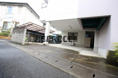 【エントランス】 | メゾン57