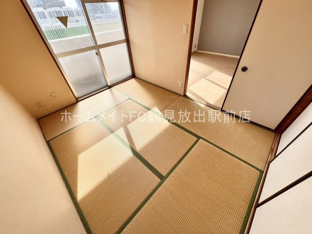 大阪市城東区放出西２丁目の賃貸マンションの和室